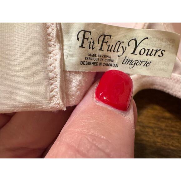 Fit Fully Yours Fawn Soft Cup Bra Wireless Bundle 2 Bras One Beige One Pink 36C - Picture 14 of 16